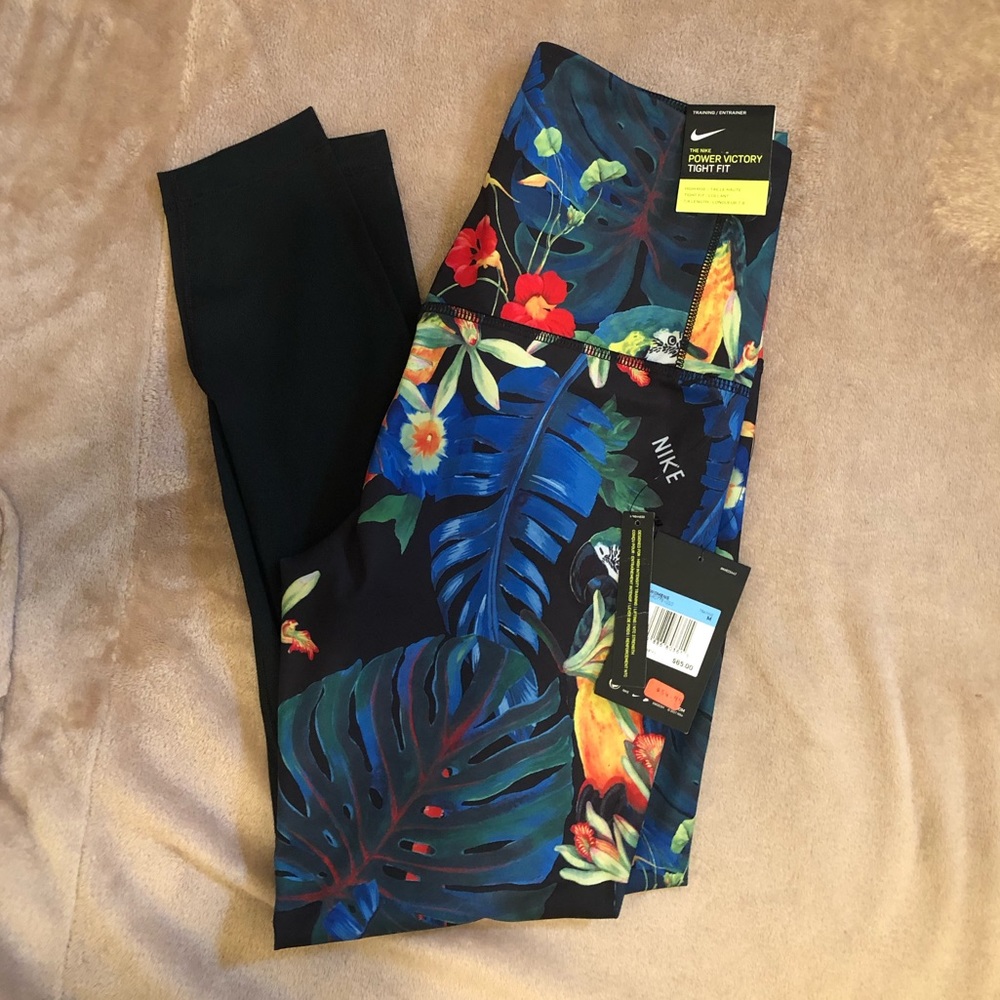 Nike Power Victory High Rise Athletic Leggings